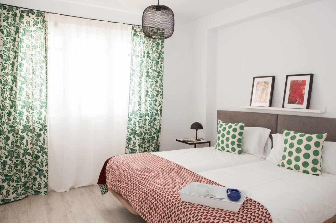 Isg Apartments Alhondiga Piso Nuevo Piscina Casco Antiguo8P セビリア エクステリア 写真