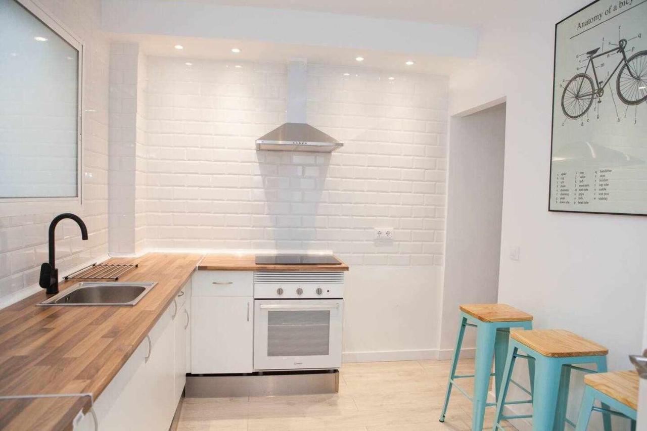 Isg Apartments Alhondiga Piso Nuevo Piscina Casco Antiguo8P セビリア エクステリア 写真